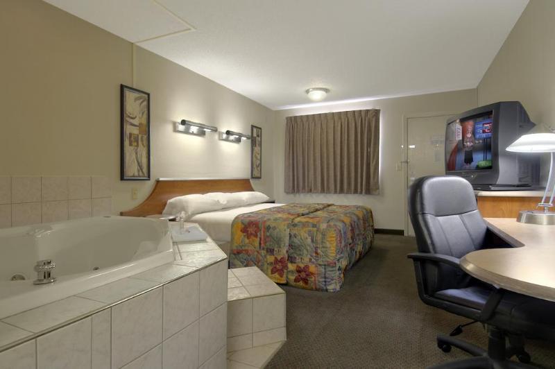 Super 8 By Wyndham Findlay Exterior foto